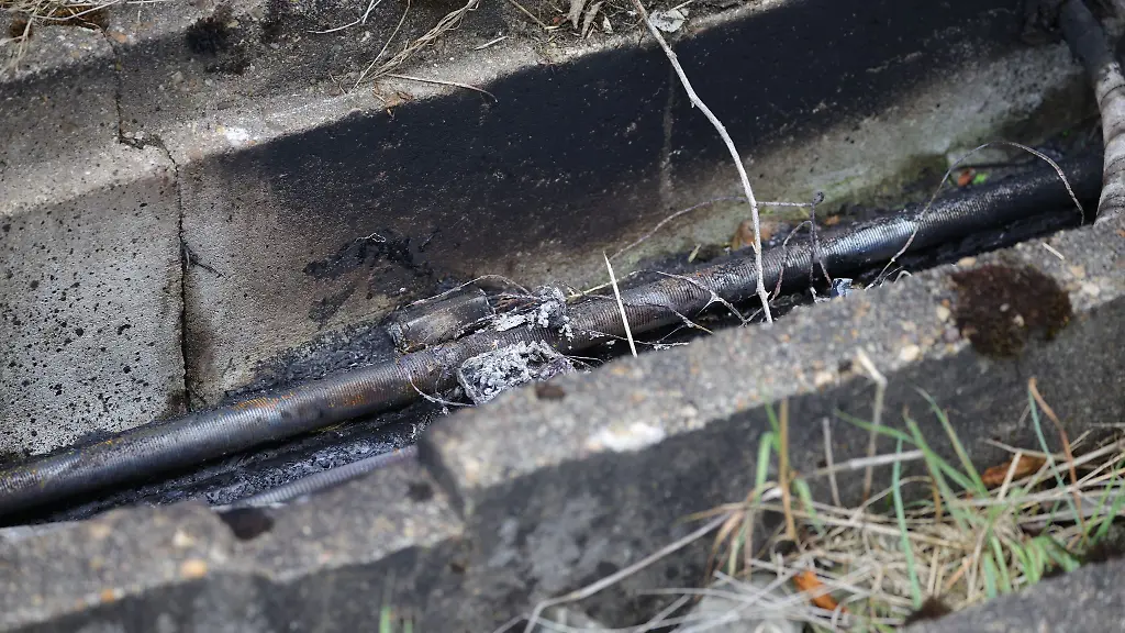 Immer-wieder-verueben-Unbekannte-Anschlaege-auf-Bahnstrecken