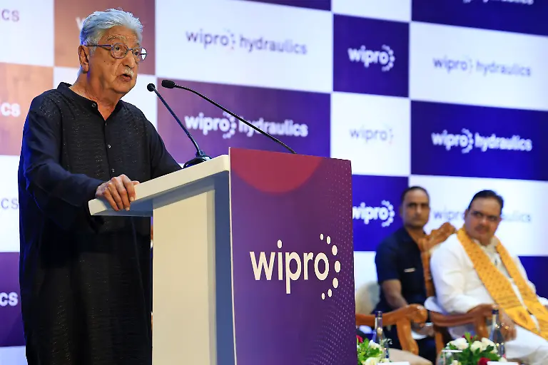 Azim-Premji-Founder-Chairman-of-Wipro-speaks-during-the-inauguration-of-the-Wipro-Hydraulic-Plant-in-Jaipur-Rajasthan-India-on-August-22-2024