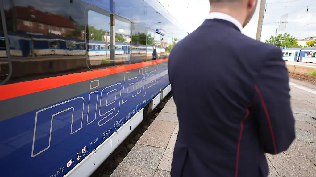 Mit-dem-Nachtzug-kommt-man-von-Hamburg-ins-europaeische-Ausland