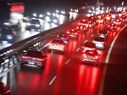 Gut gemeint, schlecht gemacht: Lockerung des Verbrenner-Aus würde für Autobauer teuer 