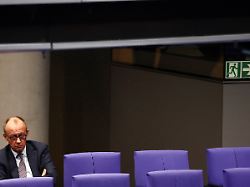 Kanzlermehrheit für Rente: Merz schrammt an Katastrophe vorbei