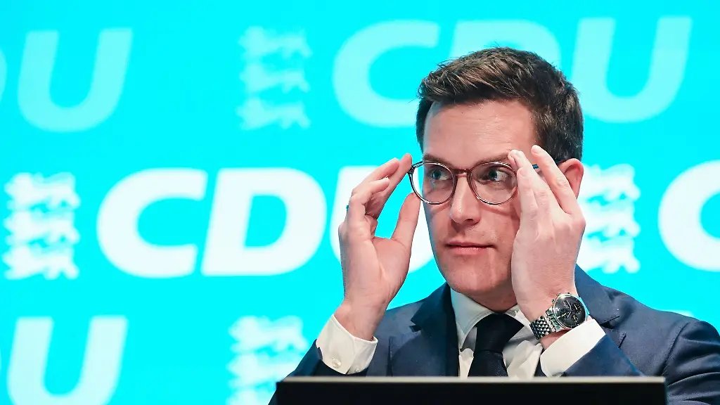 Hagel-betrachtet-sich-als-Patriot