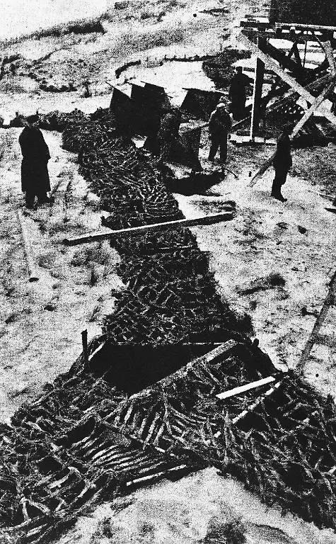 German-soldiers-work-on-a-well-camouflaged-trench-made-of-Ferro-Concrete-which-connects-coastal-batteries-with-barracks-and-ammunition-dumps-in-France-June-3-1943-This-is-part-of-the-Atlantic-Wall-gigantic-system-of-fortresses-with-posts-extending-over-a-coast-front-of-2-700-kilometers-to-forestall-invasion-Supposed-to-have-reached-full-combat-strength-intensive-work-on-additions-continue-however