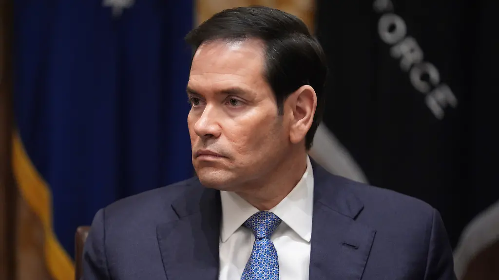 Secretary-of-State-Marco-Rubio-listens-as-President-Donald-Trump-meets-with-Hungary-s-Prime-Minister-Viktor-Orban-in-the-Cabinet-Room-of-the-White-House-Friday-Nov-7-2025-in-Washington