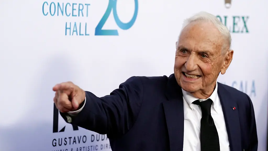 Honoree-and-Walt-Disney-Concert-Hall-architect-Frank-Gehry-gestures-to-attendees-at-the-2023-Los-Angeles-Philharmonic-Gala-Thursday-Oct-5-2023-at-Walt-Disney-Concert-Hall-in-Los-Angeles