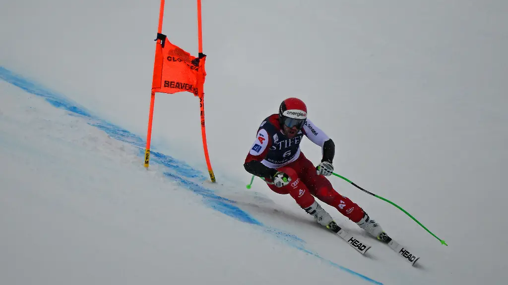 Dec-5-2025-Beaver-Creek-Colorado-UNITED-STATES-Vincent-Kriechmayr-of-Austria-during-the-men-s-Super-G-alpine-skiing-race-during-the-FIS-World-Cup-at-Birds-of-Prey
