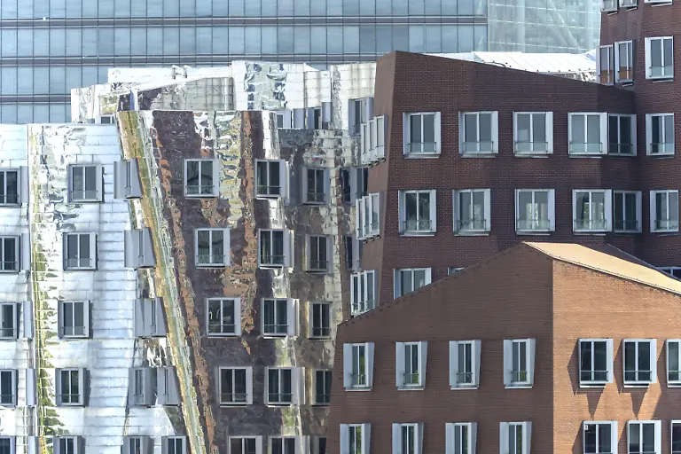 Gehry-Bauten-Medienhafen-Neuer-Zollhof-Duesseldorf-Nordrhein-Westfalen-Deutschland-Europa