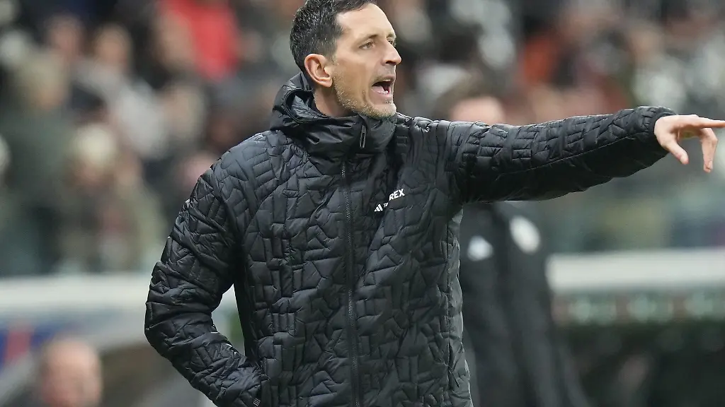 Eintracht-Frankfurt-um-Trainer-Dino-Toppmoeller-bekommt-es-am-Samstag-auswaerts-mit-RB-Leipzig-zu-tun