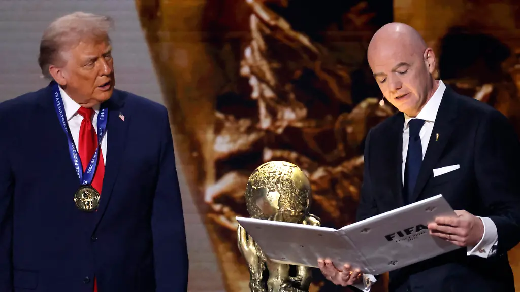 Dec-5-2025-Washington-District-of-Columbia-USA-FIFA-president-Gianni-Infantino-presents-United-States-President-Donald-Trump-with-the-FIFA-Peace-Prize-during-the-FIFA-World-Cup-2026-Final-Draw-at-John-F-Kennedy-Center-for-the-Performing-Arts