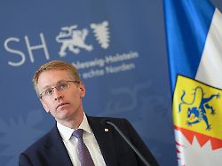 Hamburg & Schleswig-Holstein: Günther kündigt Gespräche zur Marschbahn an