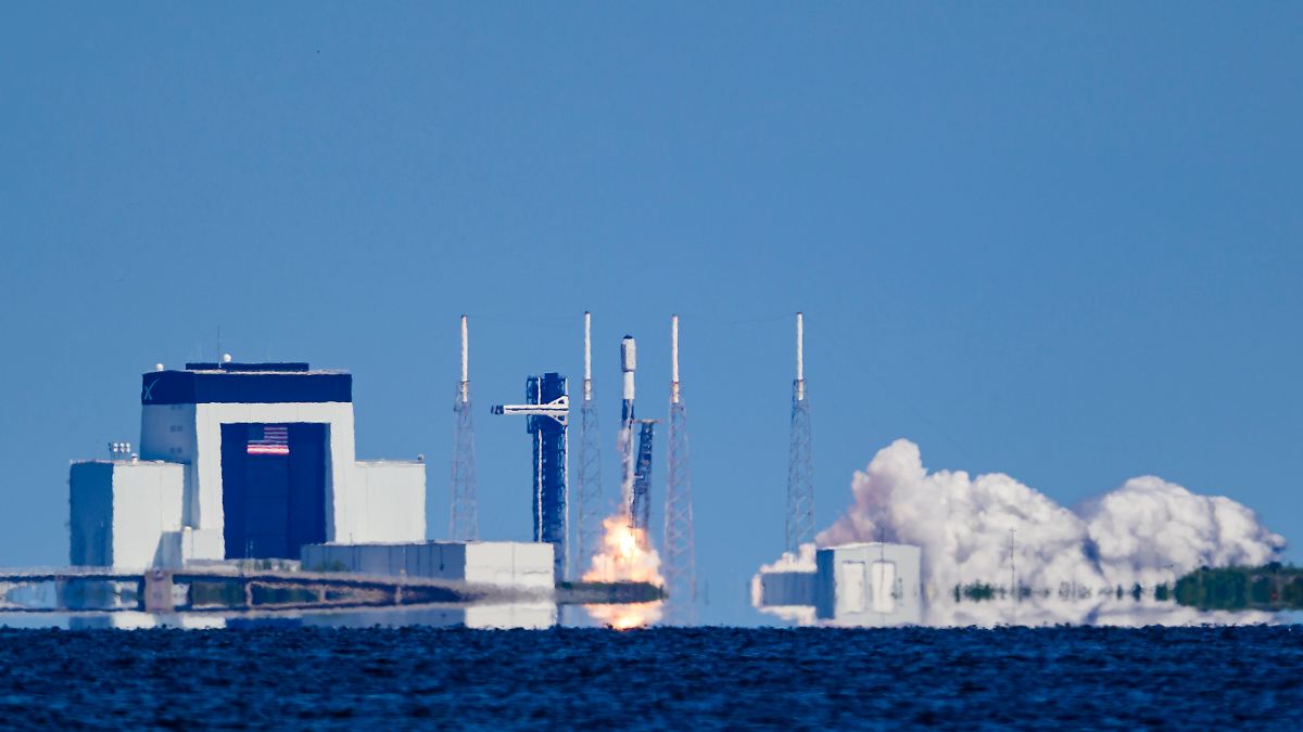 Raumfahrtaktien-bald-zu-haben-Musks-SpaceX-soll-an-einem-B-rsengang-arbeiten