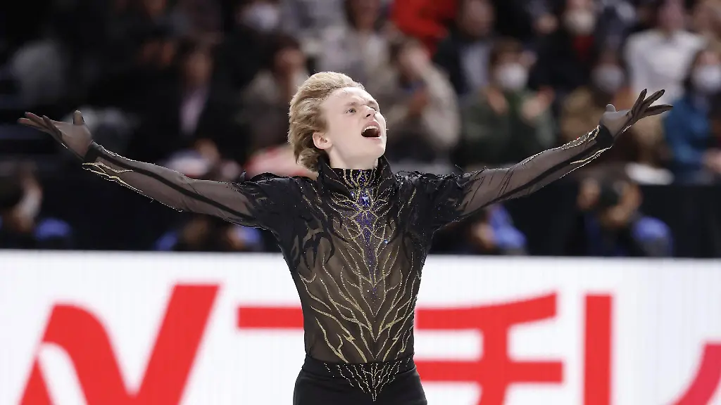 Figure-skating-Eiskunstlauf-Grand-Prix-Final-Ilia-Malinin-of-the-United-States-performs-in-the-men-s-free-program-at-the-Grand-Prix-Final-figure-skating-competition-at-IG-Arena-in-Nagoya-central-Japan-on-Dec-6-2025