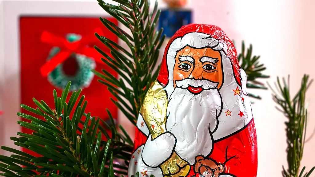 Ein-Dieb-vergreift-sich-an-den-Nikolausgeschenken-zweier-Jungs-im-Landkreis-Ammerland