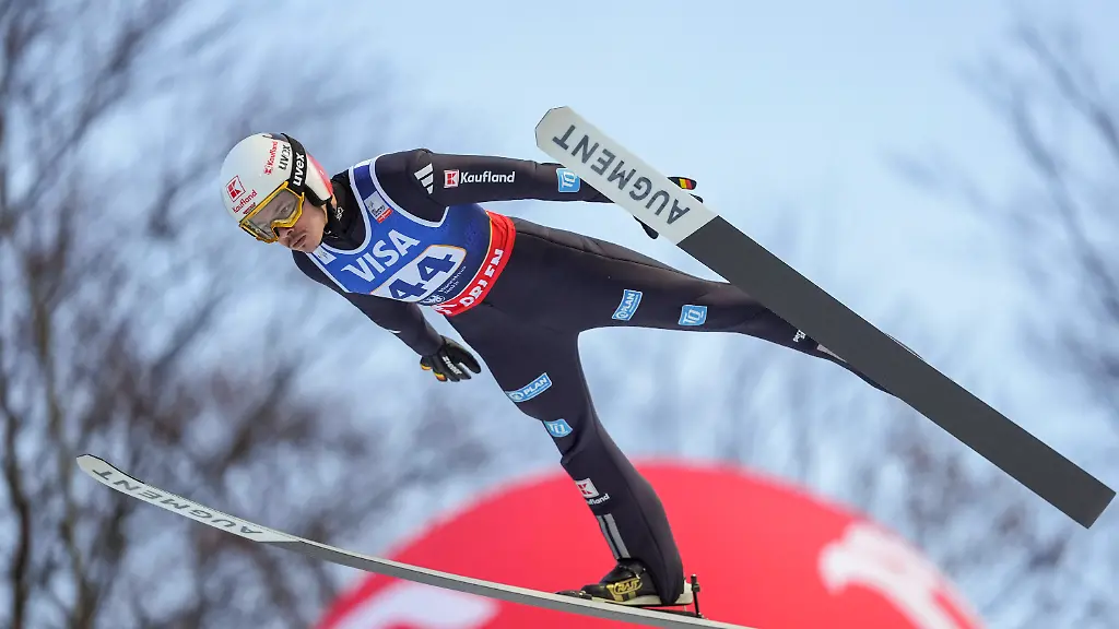 Ski-jumping-Skispringen-Ski-nordisch-FIS-WC-Wisla-WISLA-POLAND-06-DEC-25-NORDIC-SKIING-SKI-JUMPING-FIS-World-Cup-Polish-Tour-large-hill-men-Image-shows-Philipp-Raimund-GER