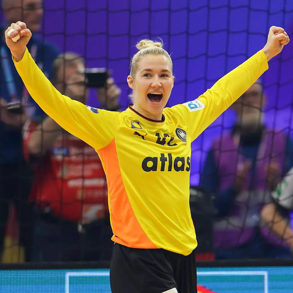 GER-Dortmund-27th-WommenA-s-World-Championship-WM-Weltmeisterschaft-2025-Hauptrunde-Main-Round-Gruppe-II-3-Runde-Spanien-Spain-ESP-vs-Deutschland-Germany-GER-06-12-2025-Westfalenhalle-Dortmund-GER-Dortmund-27th-WommenA-s-World-Championship-2025-Hauptrunde-Main-Round-Gruppe-II-3-Runde-Spanien-Spain-ESP-vs