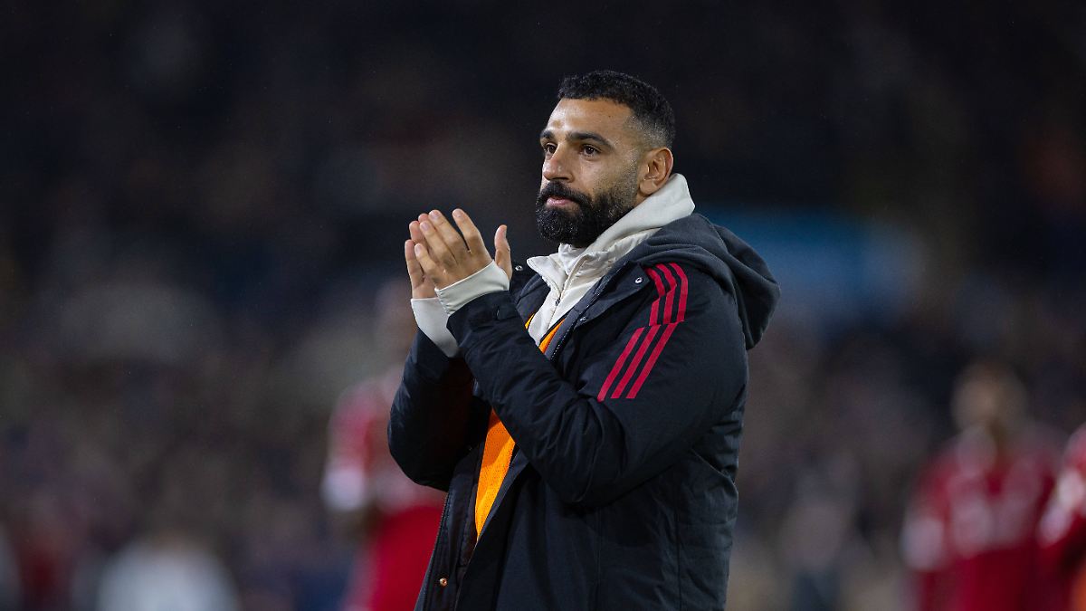 -Ich-kann-es-nicht-fassen-Liverpool-Legende-Salah-teilt-gegen-Slot-aus-und-deutet-Abschied-an