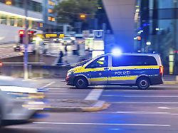 Schwerverletzt in der Stadtbahn: 16-Jähriger auf Stuttgarter Spielplatz angeschossen