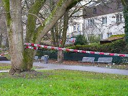 Schwerverletzt in der Stadtbahn: 16-Jähriger auf Stuttgarter Spielplatz angeschossen