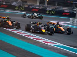 Liveticker zum Formel-1-Showdown: Norris fällt durch Boxenstopp zurück - Verstappen übernimmt WM-Führung