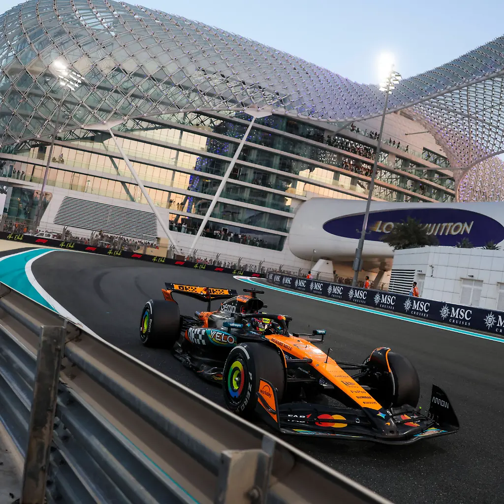 F1-ABU-DHABI-GRAND-PRIX-2025-81-PIASTRI-Oscar-aus-McLaren-F1-Team-MCL39-action-during-the-2025-Formula-1-Abu-Dhabi-Grand-Prix-24th-round-of-the-2025-FIA-Formula-One-World-Championship-WM-Weltmeisterschaft-from-December-05-to-07-2025-on-the-Yas-Marina-Circuit-in-Abu-Dhabi-United-Arab-Emirates-Abu-DhabiUnited-Arab-Emirates-PUBLICATIONxNOTxINxFRAxBEL-Copyright-xANTONINxVINCENTx