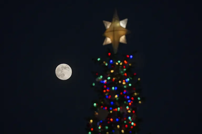 WASHINGTON-D-C-UNITED-STATES-DECEMBER-3-The-US-Capitol-Christmas-Tree-is-lit-up-ahead-of-the-Christmas-season-on-the-West-Lawn-of-the-US-Capitol-Building-in-Washington-D-C-United-States-on-December-3-2025