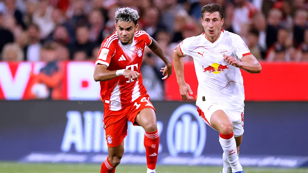 DIAZ-Luis-Team-FC-Bayern-Muenchen-mit-ORBAN-Willi-DFL-Bundesliga-Saison-2025-2026-Spiel-FC-Bayern-Muenchen-RB-Leipzig-6-0-am-22-08