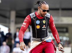 Handy wirft er "in den Müll": Horror-Saison bringt Hamilton Mitleid und Spekulationen