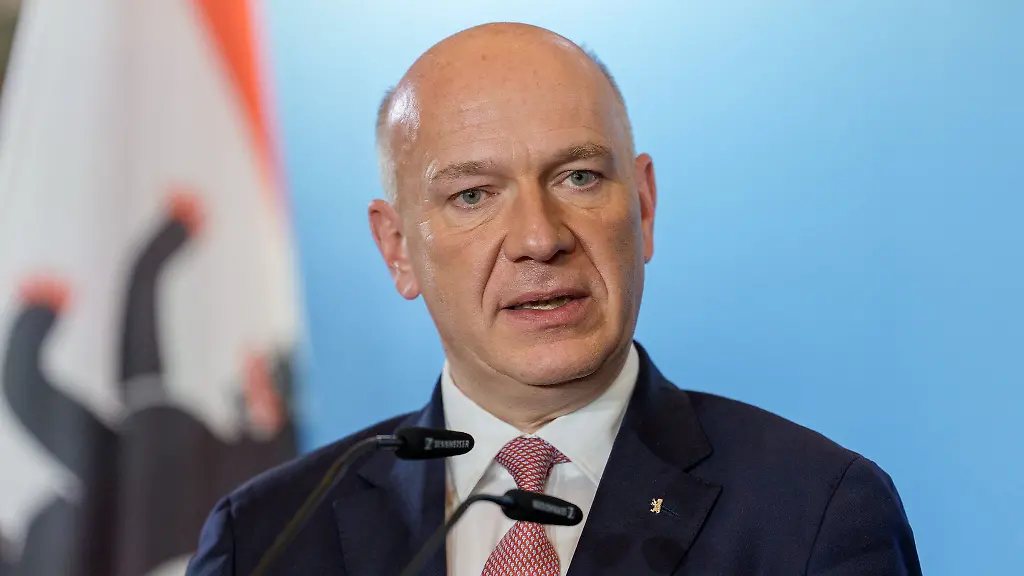 Berlins-Regierender-Buergermeister-Kai-Wegner-CDU-will-die-Stadt-als-Startup-Metropole-im-Bereich-der-Finanztechnologien-voranbringen