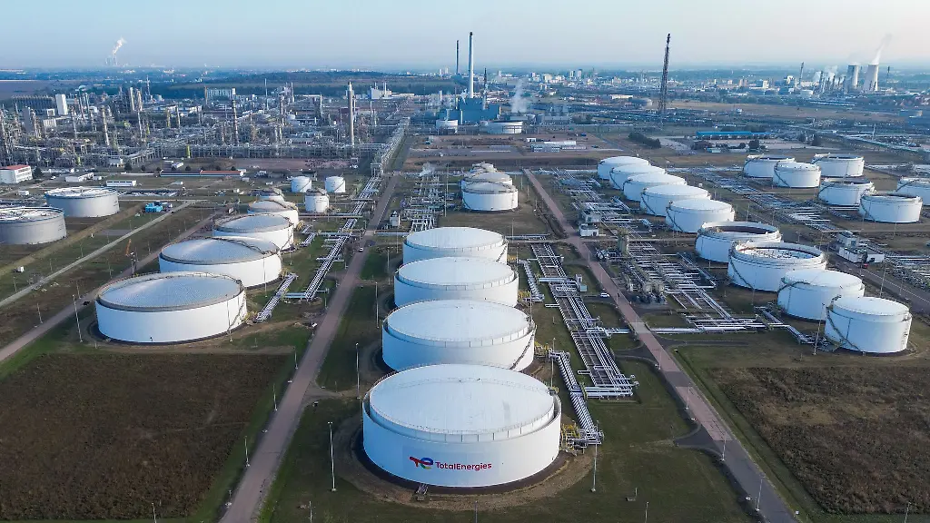 Wie-geht-es-weiter-in-Leuna-wenn-Dow-Chemical-einen-Teil-seiner-Anlagen-in-Schkopau-und-schliesst-Archivbild