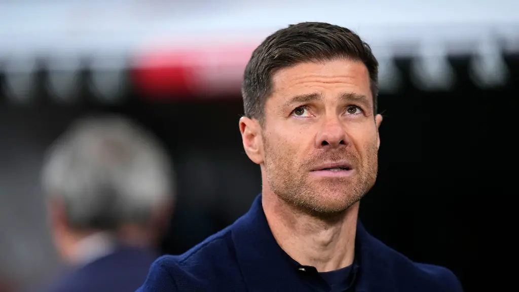 Real-Madrid-s-head-coach-Xabi-Alonso-arrives-for-the-Spanish-La-Liga-soccer-match-between-Real-Madrid-and-Celta-Vigo-in-Madrid-Spain-Sunday-Dec-7-2025