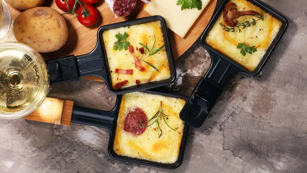 Leckere-Raclette-Geheimnisse-fuer-Weihnachten