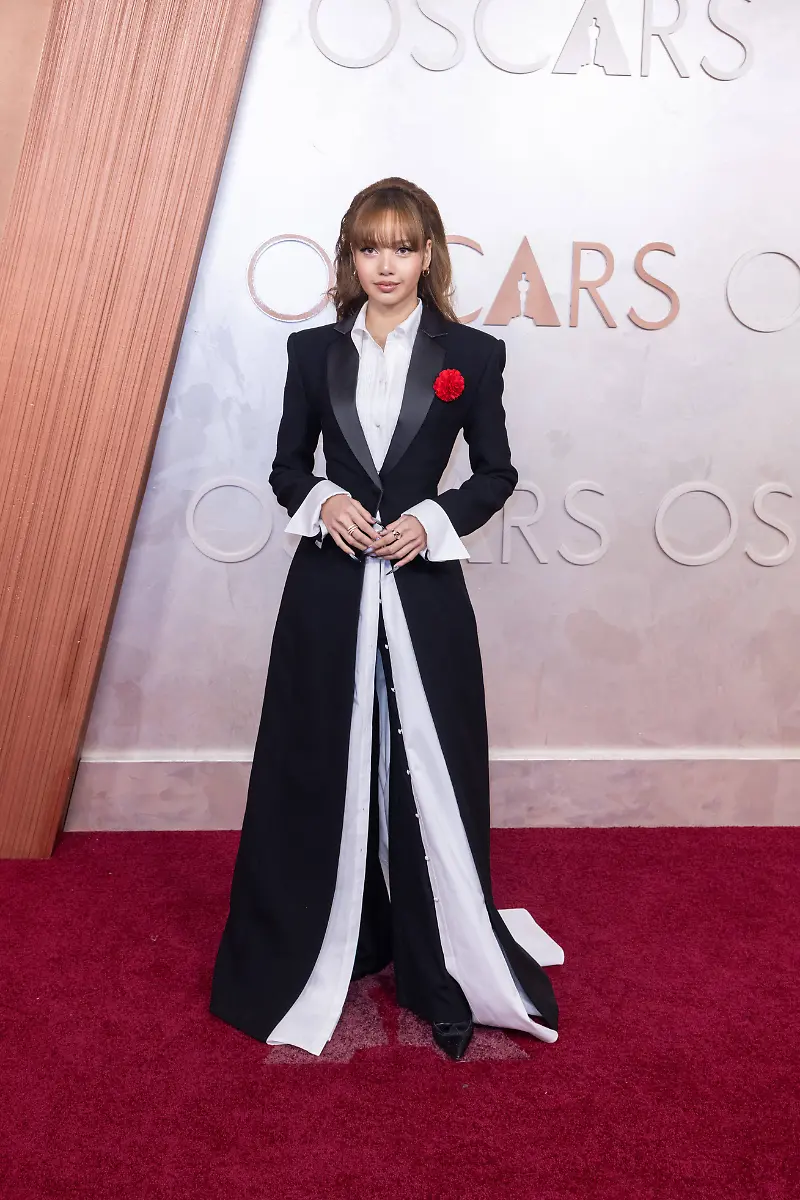97th-Oscars-Academy-Awards-LISA-of-Blackpink-arrives-on-the-red-carpet-of-the-97th-OscarsA-at-the-DolbyA-Theatre-at-Ovation-Hollywood-on-Sunday-March-2-2025-Credit-Avalon-red-Avalon-PUBLICATIONxNOTxINxUKxFRAxUSA-Copyright-xAvalon