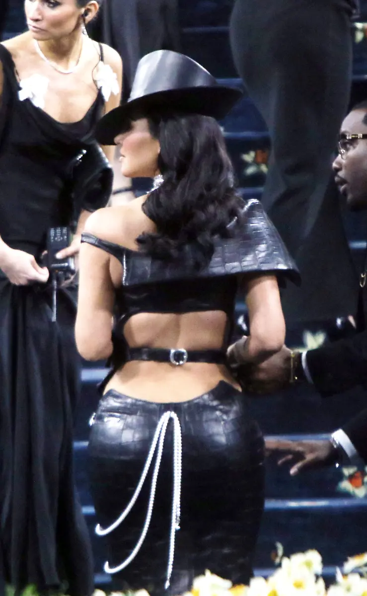 Celebrities-seen-arriving-at-the-2025-Met-Gala-Celebrating-Superfine-Tailoring-Black-Style-at-The-Metropolitan-Museum-of-Art-in-New-York-Featuring-Kim-Kardashian-Where-New-York-City-New-York-United-States-When-05-May-2025-Credit-Roger-Wong-INSTARimages-EDITORIAL-USE-ONLY-NOT-FOR-USE-BY-NEWSPAPERS-BASED-IN-THE-UK