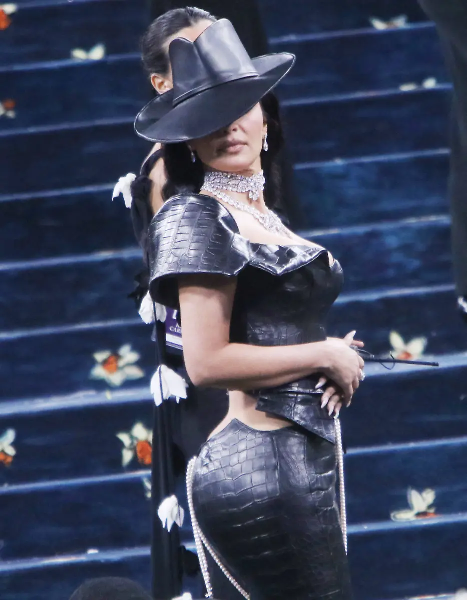 Celebrities-seen-arriving-at-the-2025-Met-Gala-Celebrating-Superfine-Tailoring-Black-Style-at-The-Metropolitan-Museum-of-Art-in-New-York-Featuring-Kim-Kardashian-Where-New-York-City-New-York-United-States-When-05-May-2025-Credit-Roger-Wong-INSTARimages-EDITORIAL-USE-ONLY-NOT-FOR-USE-BY-NEWSPAPERS-BASED-IN-THE-UK