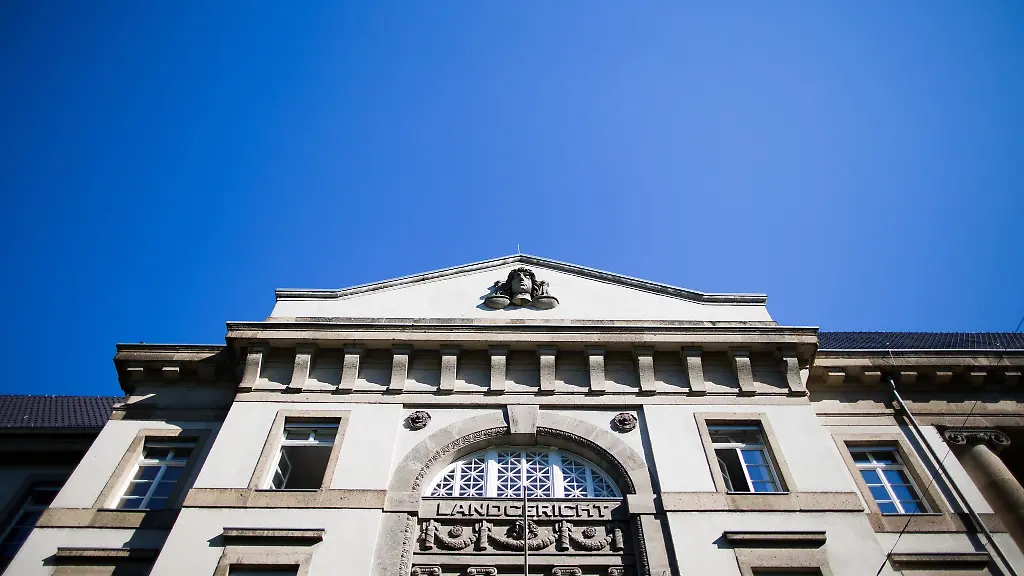 Nach-der-schockierenden-Bluttat-in-Krefeld-urteilte-jetzt-das-Gericht