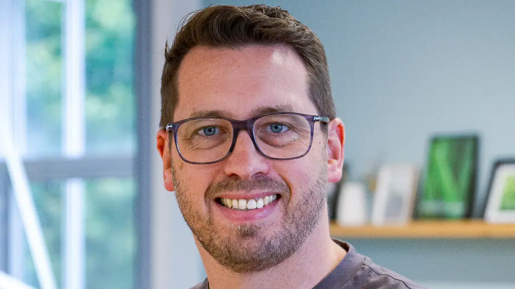 Moritz_stehend_Multiraum_300dpi