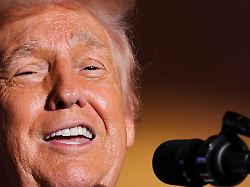 Bei Auftritt vor MAGA-Anhängern: Trump sorgt sich um "unser schönes Europa"