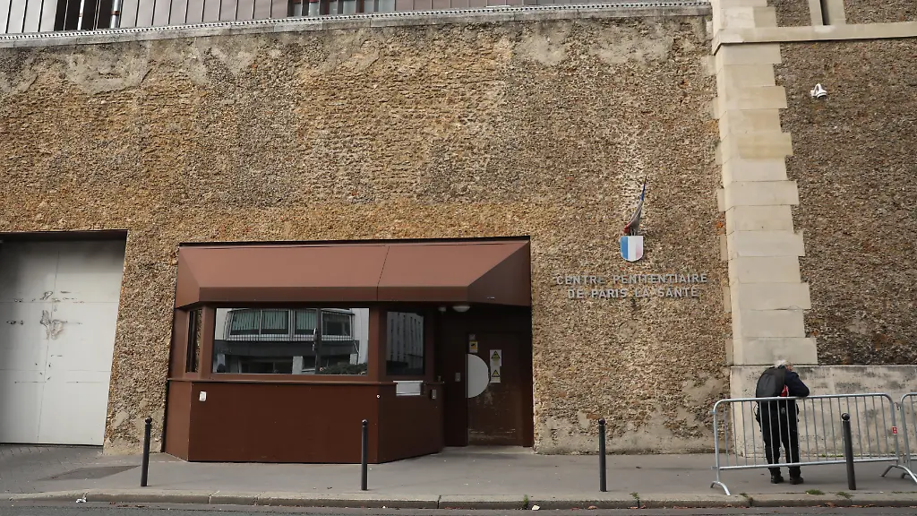 PARIS-FRANCE-OCTOBER-21-A-general-view-shows-the-La-Sante-Prison-where-former-French-President-Nicolas-Sarkozy-begins-serving-his-five-year-prison-sentence-in-Paris-France-on-October-21-2025