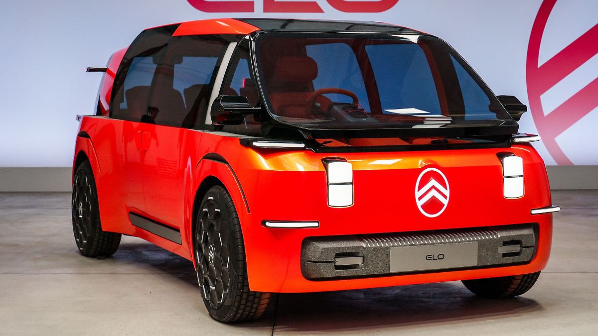 Origineller-Blick-in-die-Zukunft-Citro-n-Elo1-eine-viereckige-Wundert-te