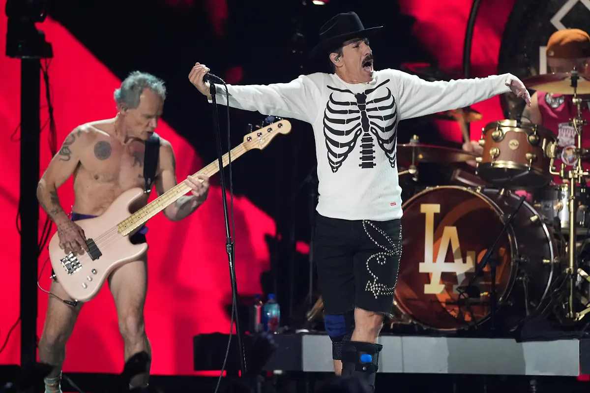 Flea-left-and-Anthony-Kiedis-of-Red-Hot-Chili-Peppers-perform-during-the-FireAid-benefit-concert-on-Thursday-Jan-30-2025-at-The-Forum-in-Inglewood-Calif