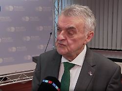 Herbert Reul: "Bei uns gilt das Recht des Staates, nicht der Familie"