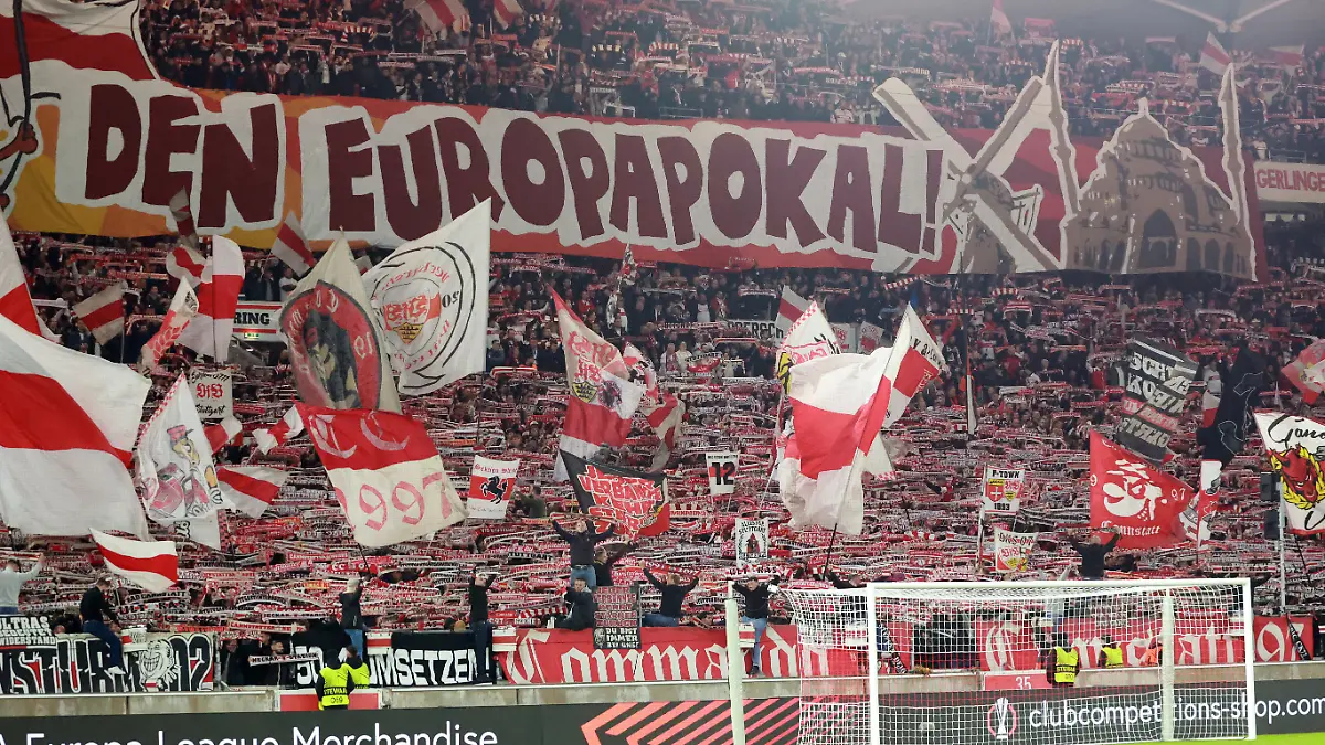 Deutschland-Stuttgart-25-09-2025-Fussball-UEFA-Europa-League-VfB-Stuttgart-Celta-de-Vigo-VfB-Stuttgart-Fans-Ultras-Cannstatter-Kurve-Choreographie-Europapokal