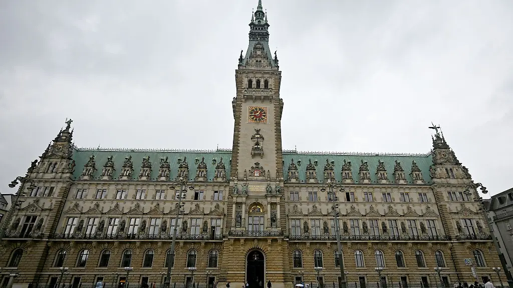 Ein-CDU-Antrag-zur-Rueckabwicklung-des-Klima-Volksentscheids-fuehrt-zu-einem-heftigen-Schlagabtausch-in-der-Buergerschaft