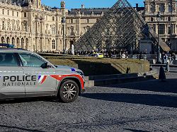 Kamerabilder zu spät gesichtet: Polizei verpasste Louvre-Diebe um 30 Sekunden