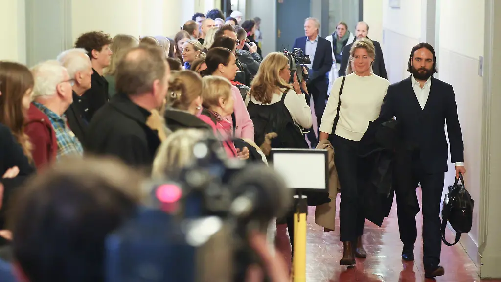 Der-Prozess-gegen-Christina-Block-wird-von-zahlreichen-Zuschauern-und-Pressevertretern-verfolgt