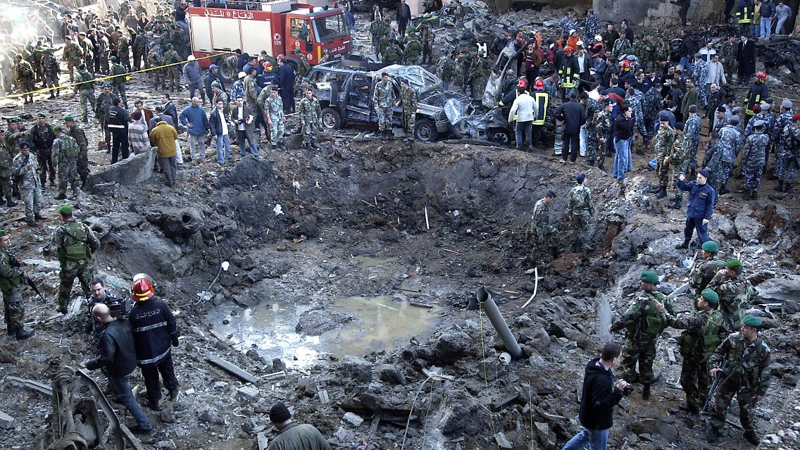 Der Ort des Anschlags 2005: Die Wucht der Explosion hatte einen Krater in die Straße gerissen.