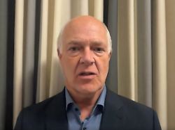 Andrew B. Denison über Suche nach Trump-Kritik: "Glaube, das ist Ablenkung"