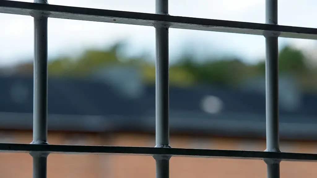 Ein-Fall-der-die-Oeffentlichkeit-schockt-Im-Massregelvollzug-in-Brandenburg-an-der-Havel-soll-ein-untergebrachter-Mann-ein-Kind-schwer-sexuell-missbraucht-haben