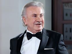 Hämatome im Gesicht: Einbrecher schlugen "Schumis" Ex-Manager Willi Weber