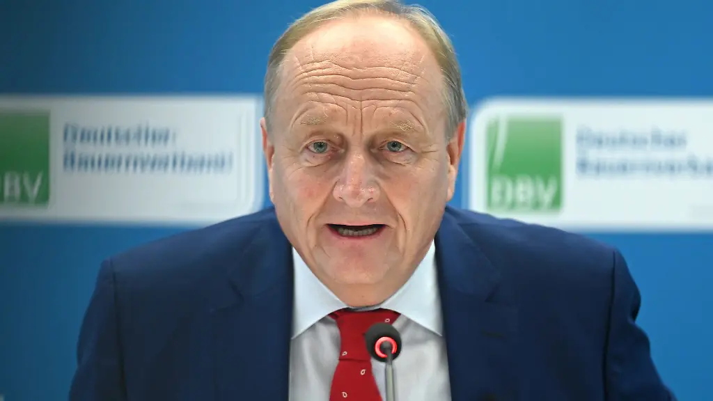 Bauernpraesident-Joachim-Rukwied-sagte-in-Berlin-Der-Motor-stottert-weiter